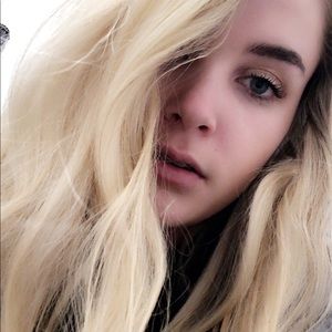 Meet your Posher, Grace